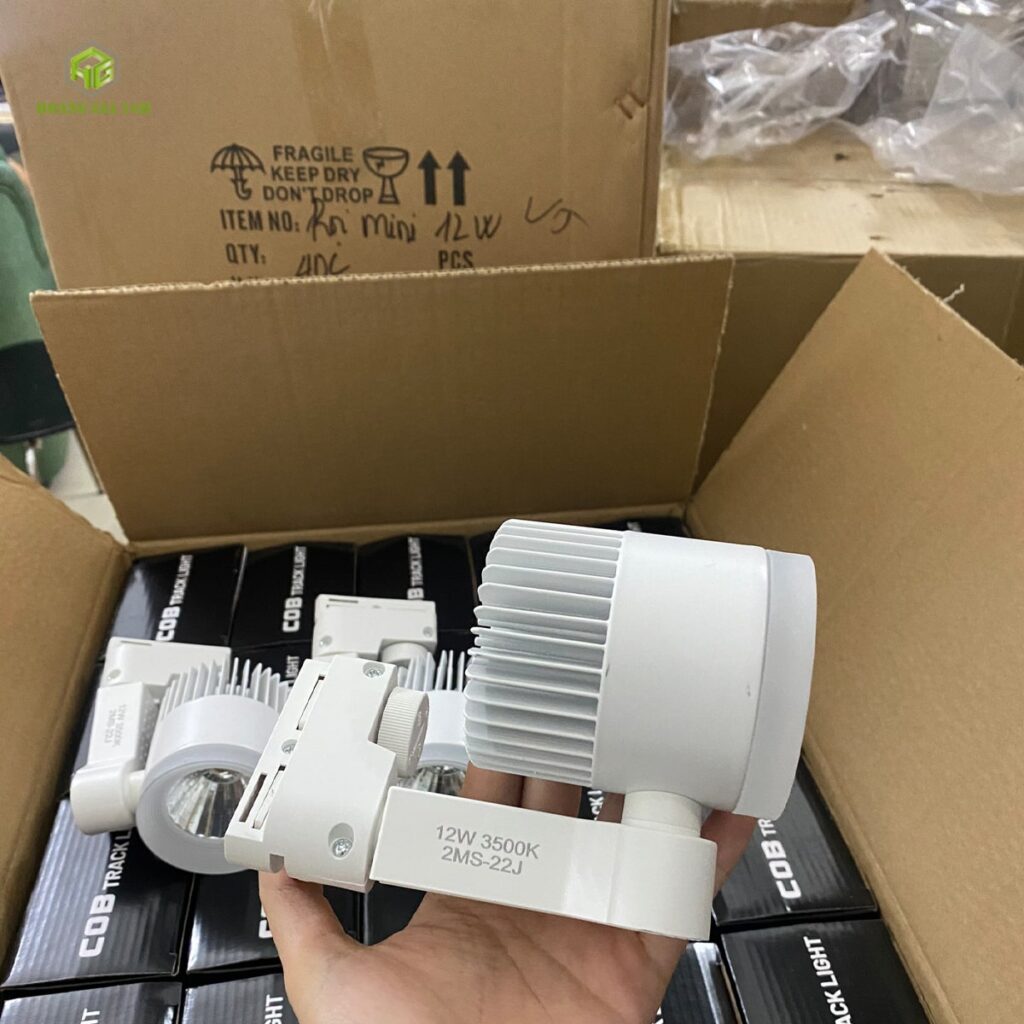 Kho đèn rọi ray giá rẻ