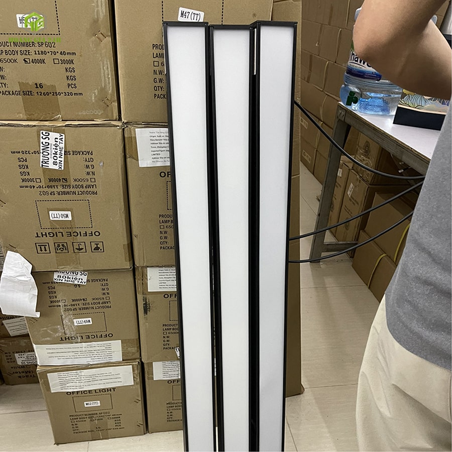 Đen Thả Văn Phòng 1200x70x40