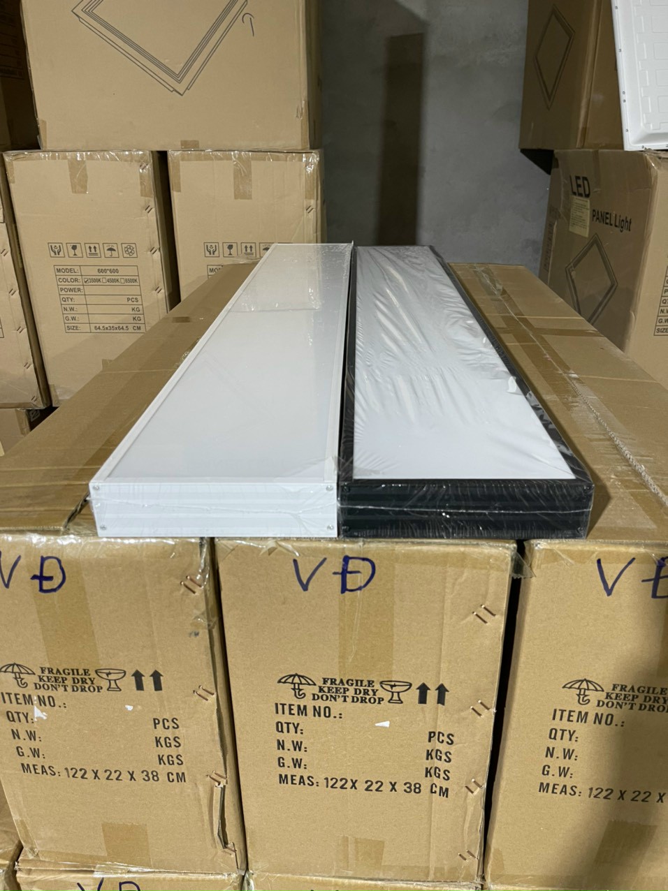 ĐÈN THẢ VĂN PHÒNG 1200x150x45