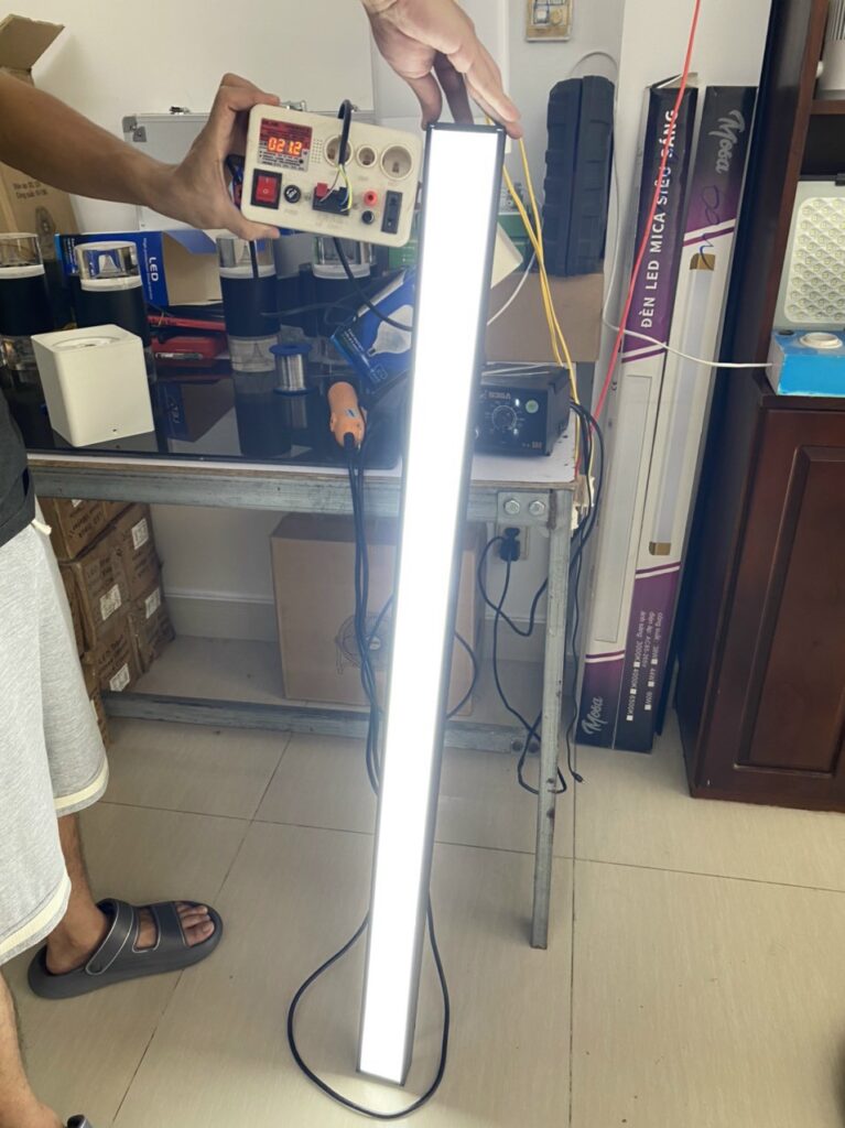 ĐÈN THẢ VĂN PHÒNG 1200x70x40